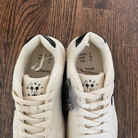 DISNEY mickey mouse cream/ off white sneakers primark exclusive - Picture 5 of 8